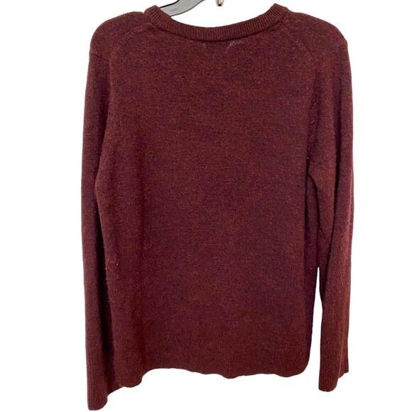 Old Navy Crewneck Pullover Sweater - Picture 2 of 5